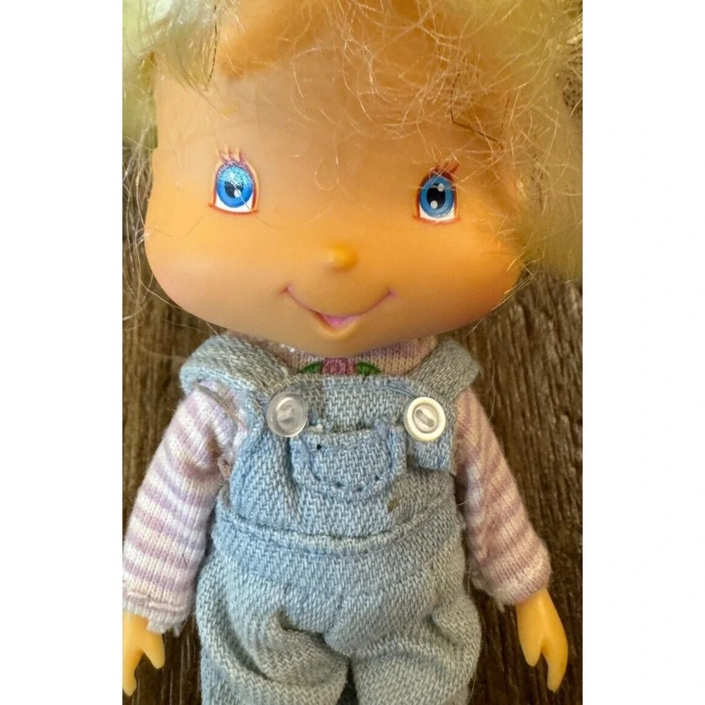 Vintage Bandai 2002 Strawberry Shortcake Doll Lot Ginger Snap Angel Cake Clothes